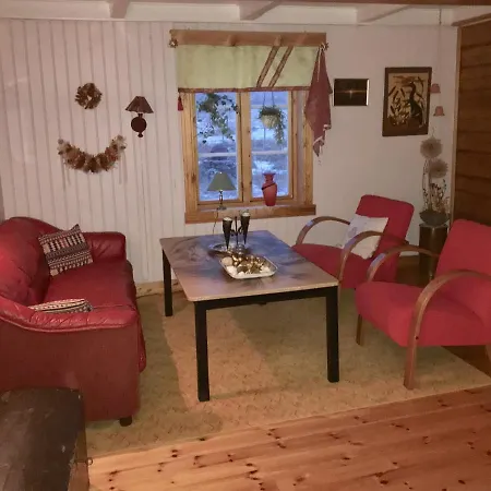 Midnight Sun Panorama Chalet Napp