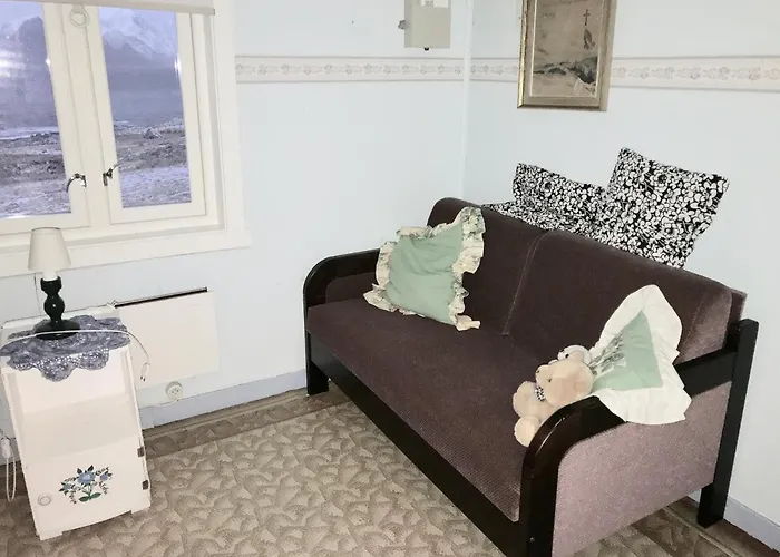 Chaleter Midnight Sun Panorama *