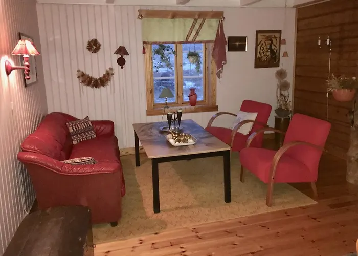 Midnight Sun Panorama Chaleter Napp