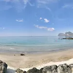 Midnight Sun Panorama 샬레 Napp